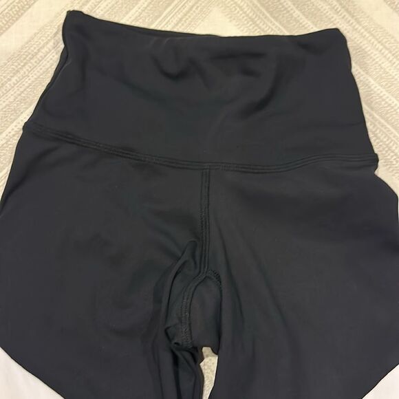 Strut This Women’s Black, White & Brown One Size Color Block High Waist Leggings - Picture 3 of 5